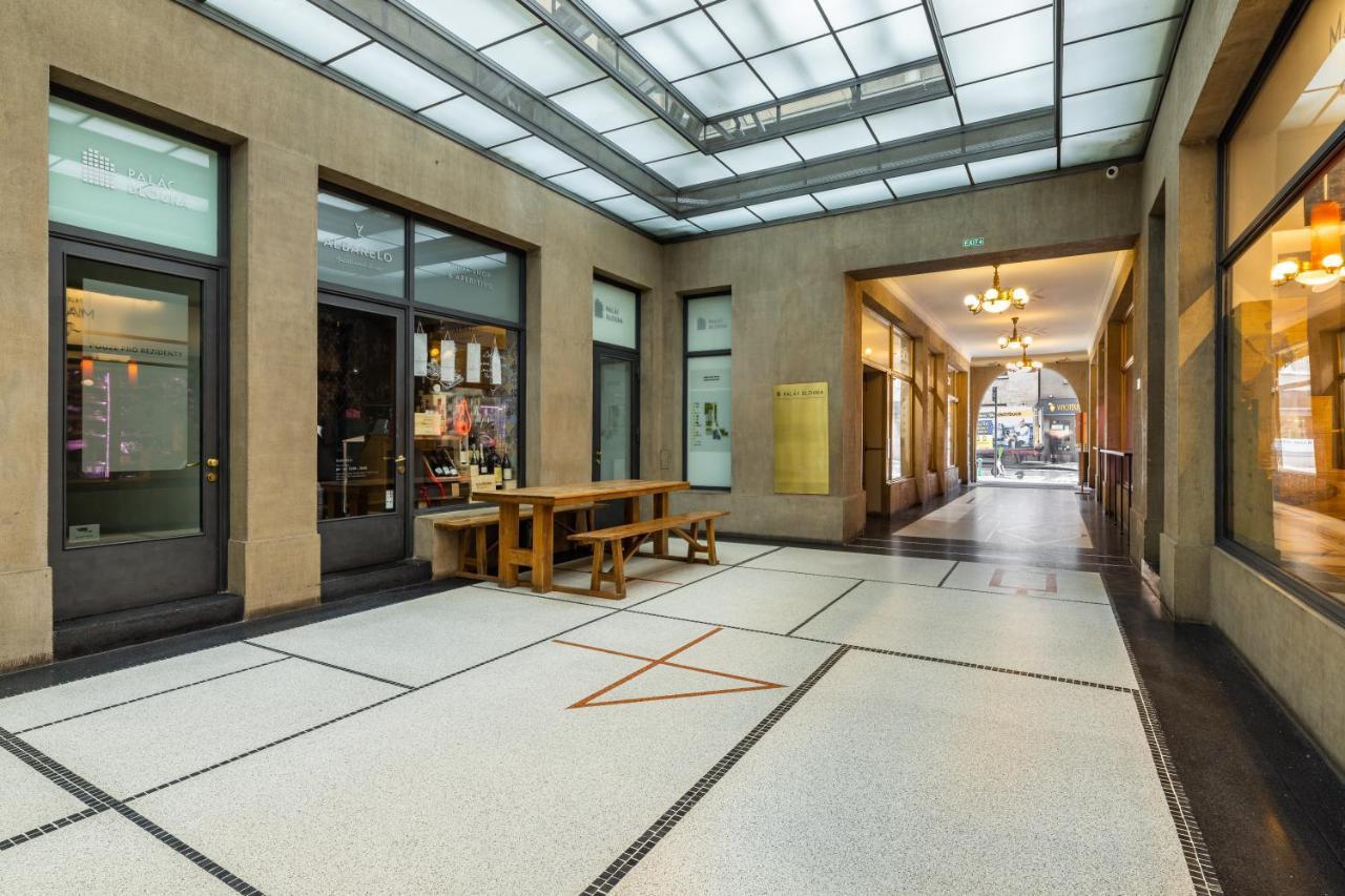 Dlouha Palace - Live In One Of The Best Streets Praga Exterior foto